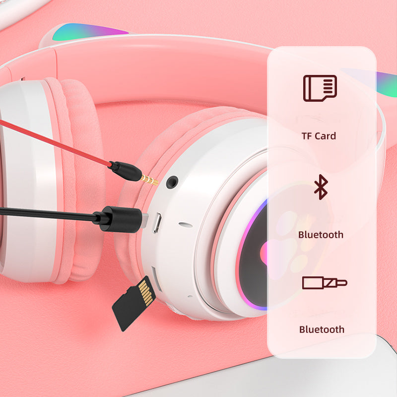 2022 NEW Amazon LED Flash Cute Cat Ear BT Wireless Headphone foldable for girls headphones 3.5mm AUX TF card with Mic Helmet baby magazin 