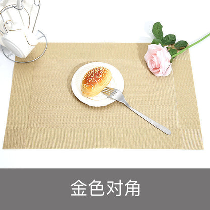 Amazon Hot Selling  Woven Plastic Restaurant Table Mats Anti Slip Heat Resistance Dining Table Mat Set PVC Placemats baby magazin 