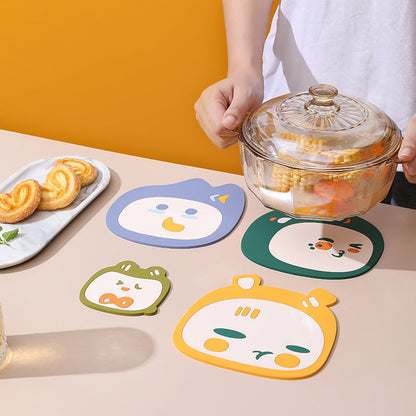 Heat Insulation Pad PVC Heat-resistant Anti-scalding Cup Mat Cartoon Placemat Table Mats Kitchen Mat baby magazin 