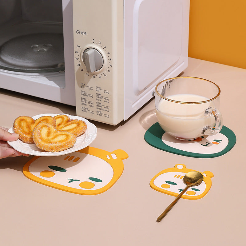 Heat Insulation Pad PVC Heat-resistant Anti-scalding Cup Mat Cartoon Placemat Table Mats Kitchen Mat baby magazin 