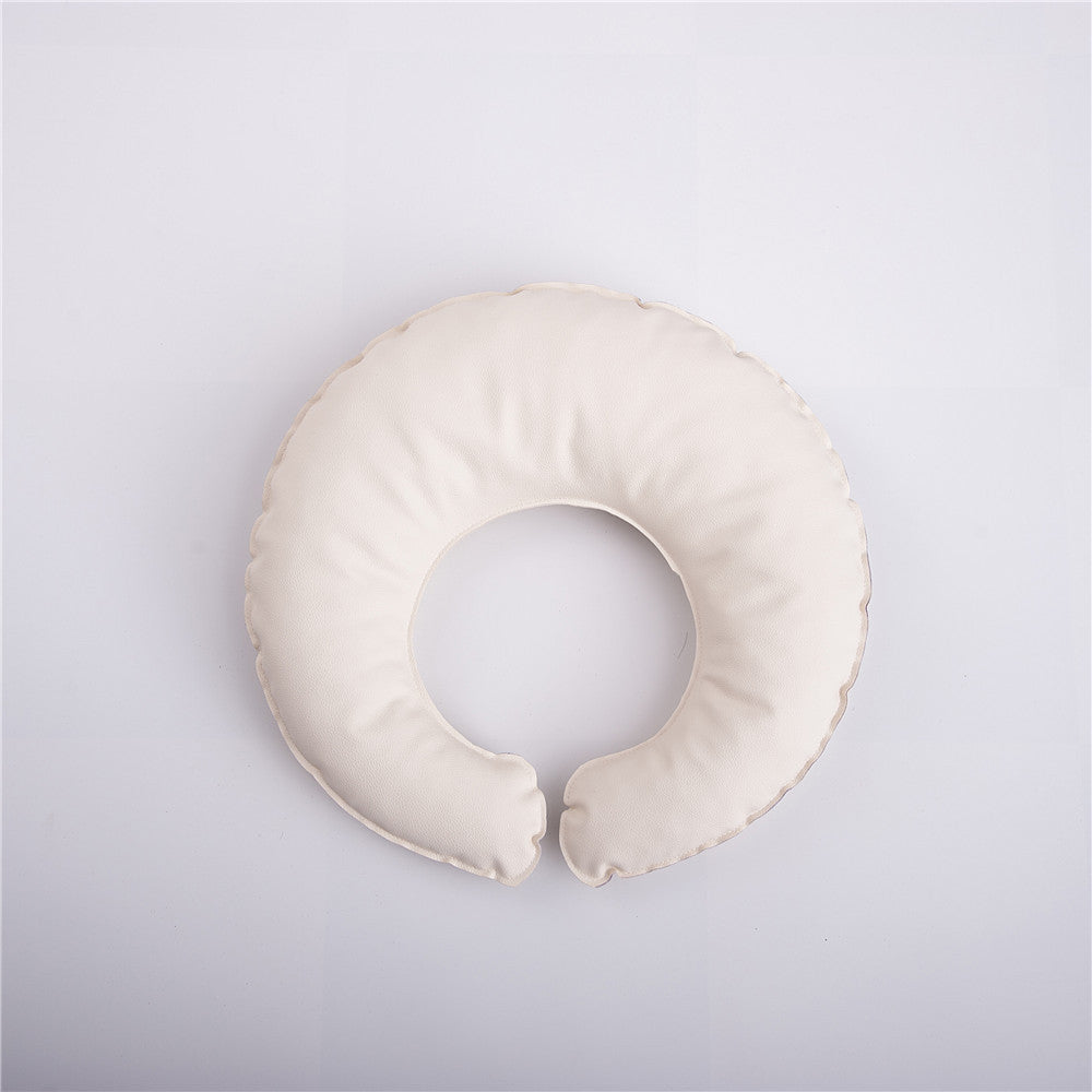 New product source children's photography props baby photographing pad basket styling pillow building photo auxiliary C-shaped pillow 405 baby magazin 