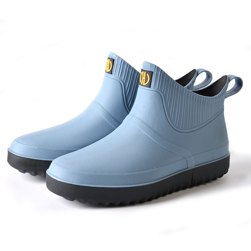 New water shoes men's fashion fishing rain boots plus velvet short pump seastern labor insurance warm anti-skid waterproof plus cotton rain shoe baby magazin 