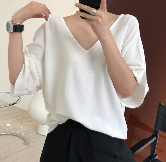 Summer new Korean version of the lazy temperament V collar ice silk knit short-sleeved T-shirt loose thin fashion solid color jacket female baby magazin 